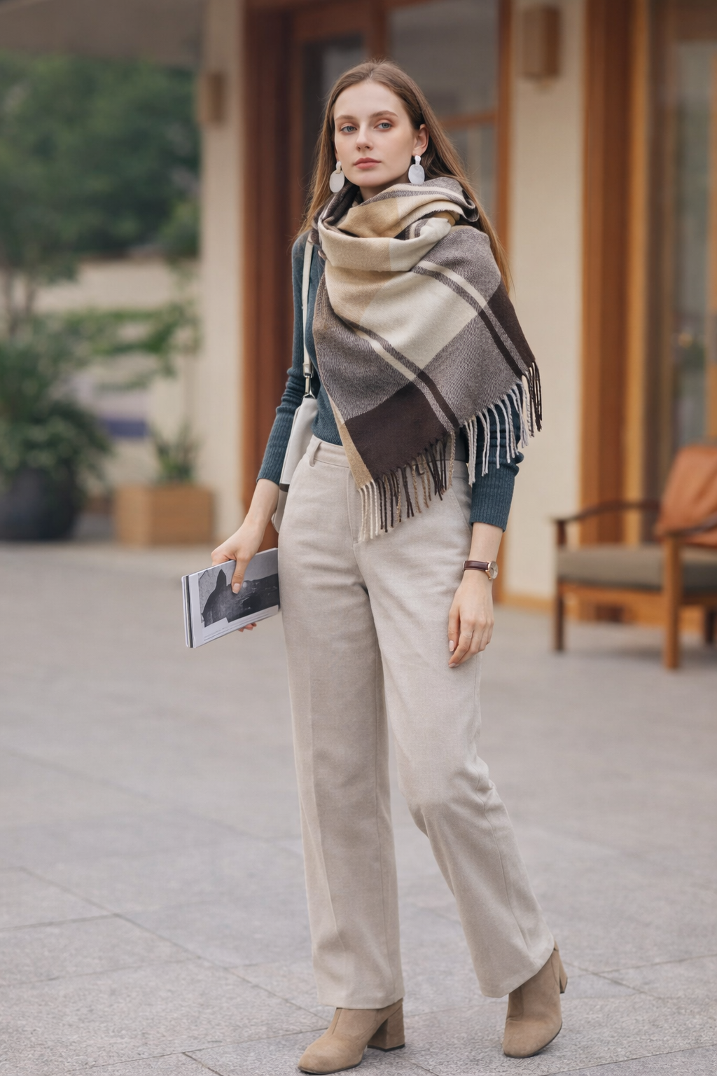 Soft Wrap – Woven Scarf